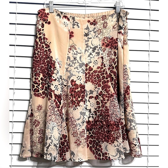 🛍️Polyester floral skirt with lining Size 14 - Picture 1 of 9
